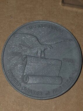 USA bicentennial anniversary memorabilia coin